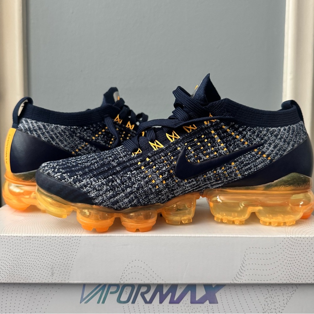 Nike VaporMax Flyknit Navy and Yellow Sneakers